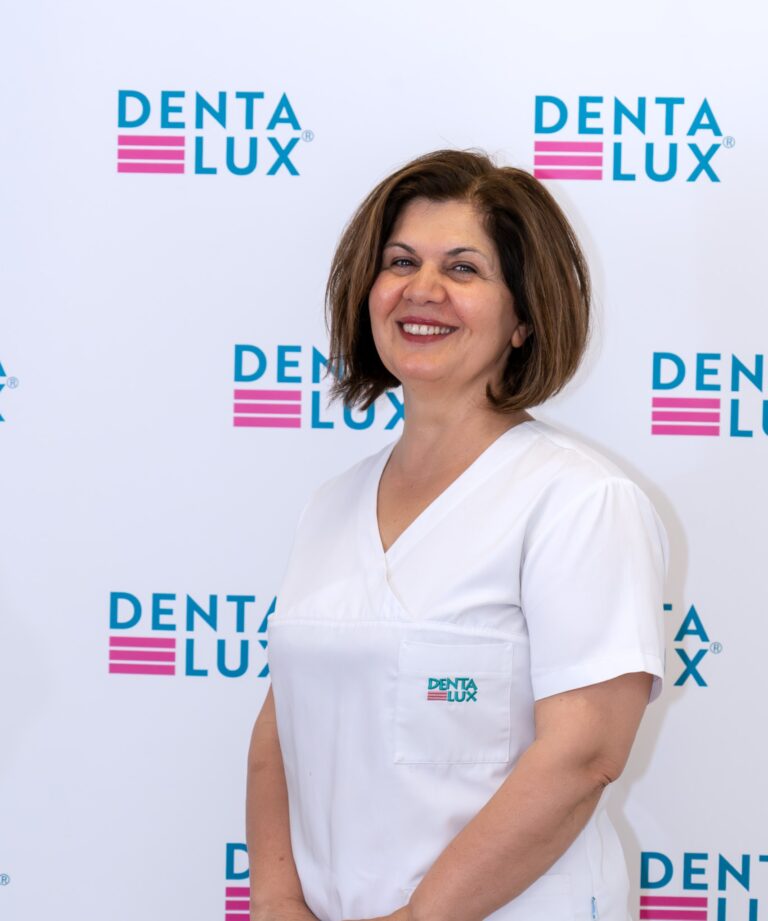 dr Faride Valipour - Dentalux Warszawa Mokotów