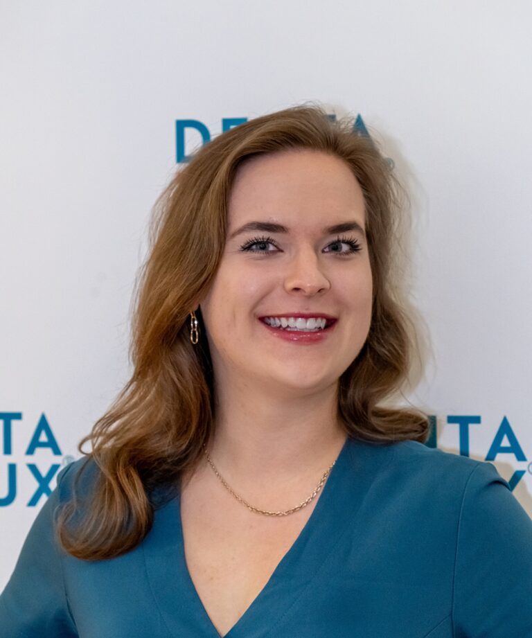dr Karolina Stolarska - Dentalux Warszawa Mokotów